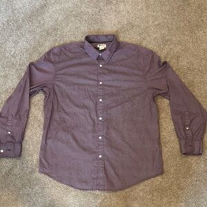 Men's Plum Button-Up Shirt. Size large